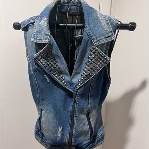 Vintage Distressed denim zip up vest with metal studs